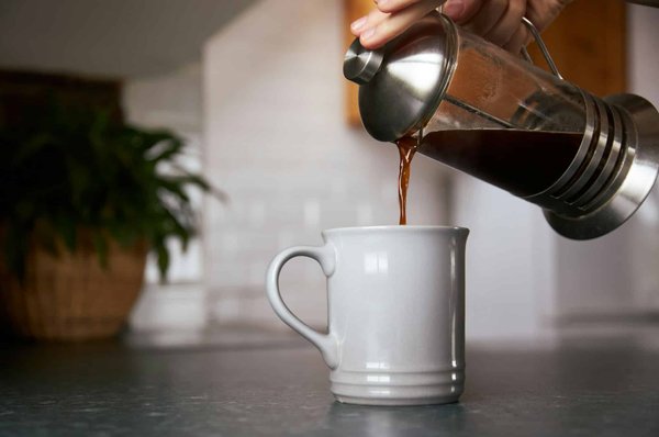 Comment choisir une machine à café avec contrôle de la température pour une infusion parfaite?